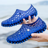 AquaFlats Closed Toe Unisex Jelly Shoes